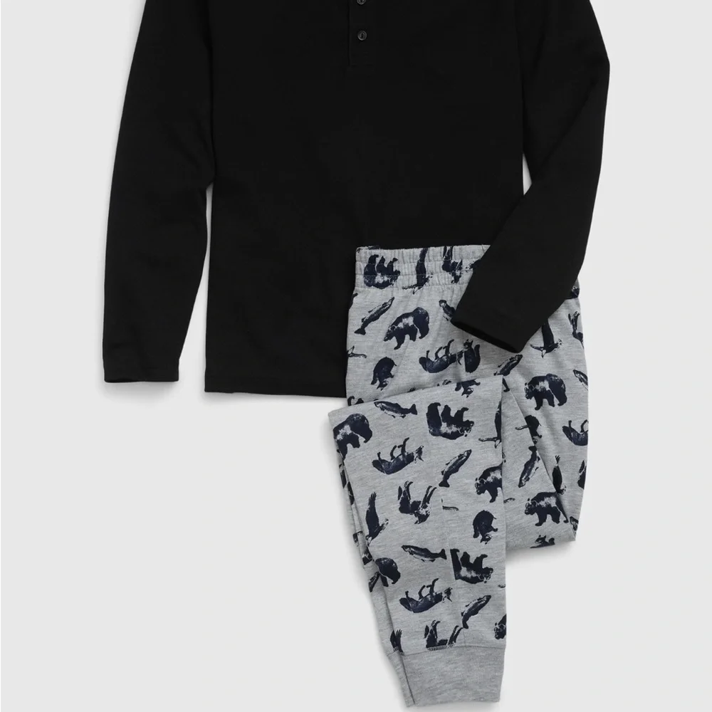 Gap kids size 4 NWT 2 piece pajama set